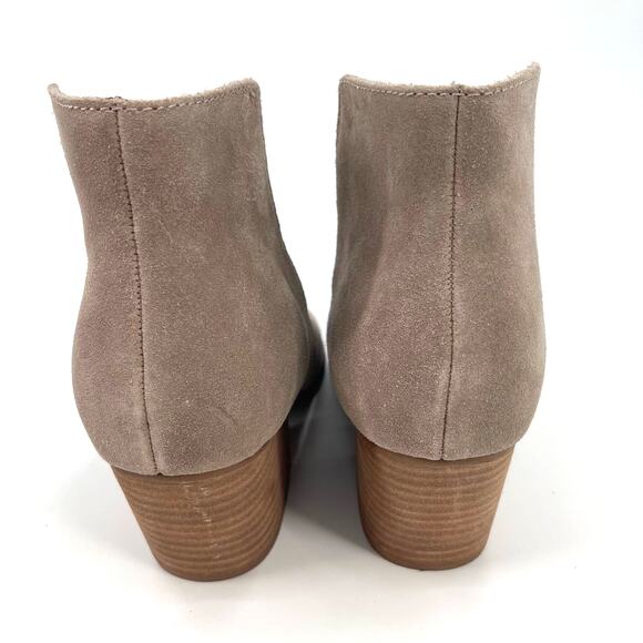 Dolce Vita Daine Bootie in Sage Size 11 Taupe Tan Grey Suede Ankle Boot Classic - Picture 9 of 13